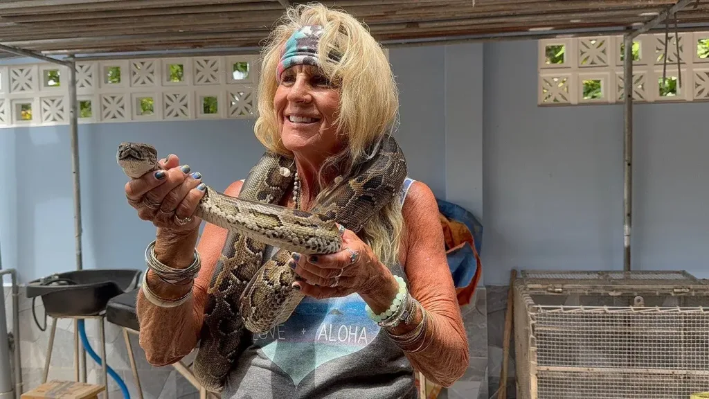 24 Days, 2 Countries, 1 Brave Traveller: Helping Diane Explore Southeast Asia